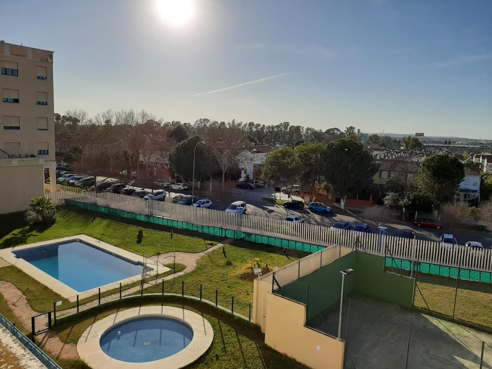 Fibes Lux Sevilla Este. Εξωτερικό φωτογραφία
